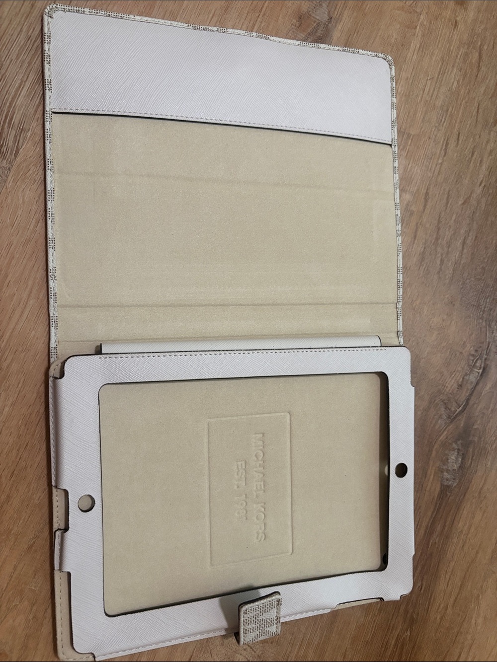Michael Kors Cream and Taupe Signature MK Tablet / IPAD Cover/Case - Picture 2 of 3